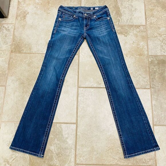 Miss Me Bootcut Jeans 27x33 Distressed Stretch Cross Embellished EUC - Picture 12 of 13